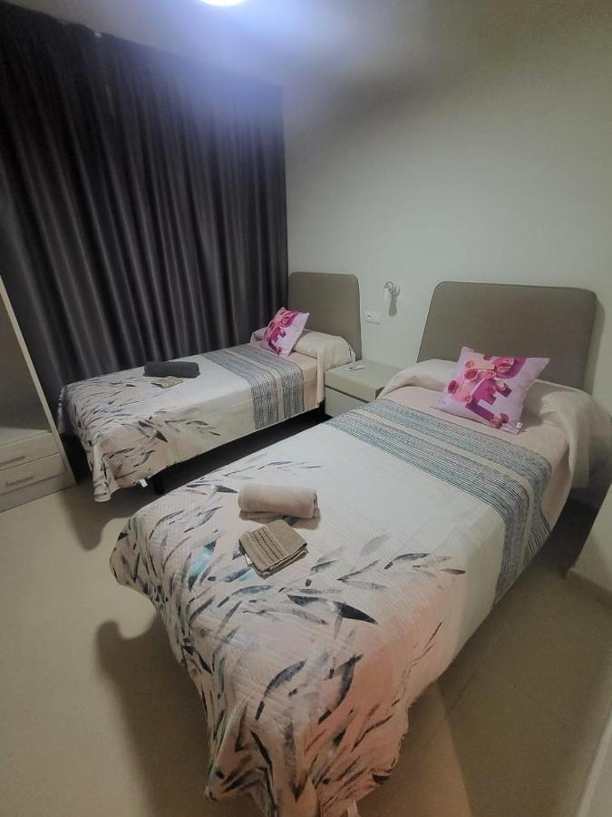 Apartamento Coqueto Con Terraza Y Cerca De La Piscina Comunitaria Y De La Playa! Apartman Playas de Vera Kültér fotó