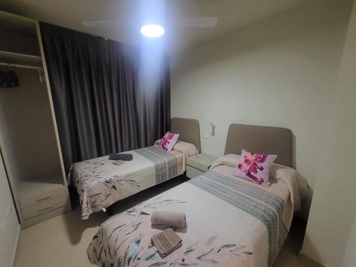 Apartamento Coqueto Con Terraza Y Cerca De La Piscina Comunitaria Y De La Playa! Apartman Playas de Vera Kültér fotó